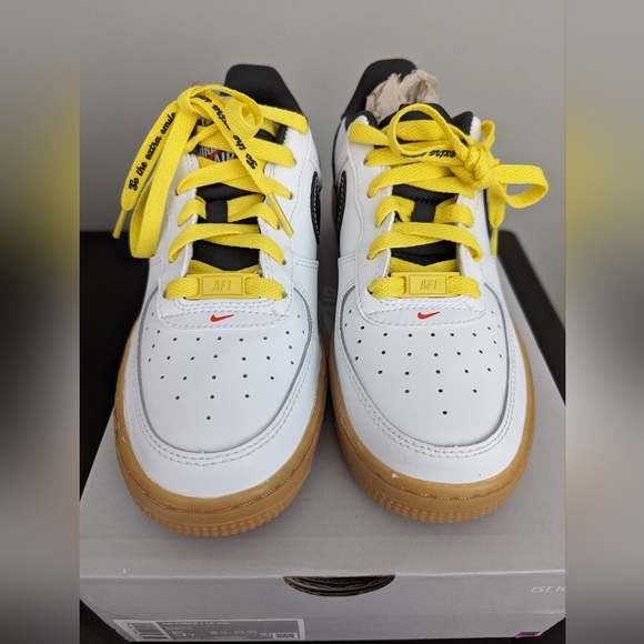 Nike Air Force 1 Smiley - Picture 6 of 6